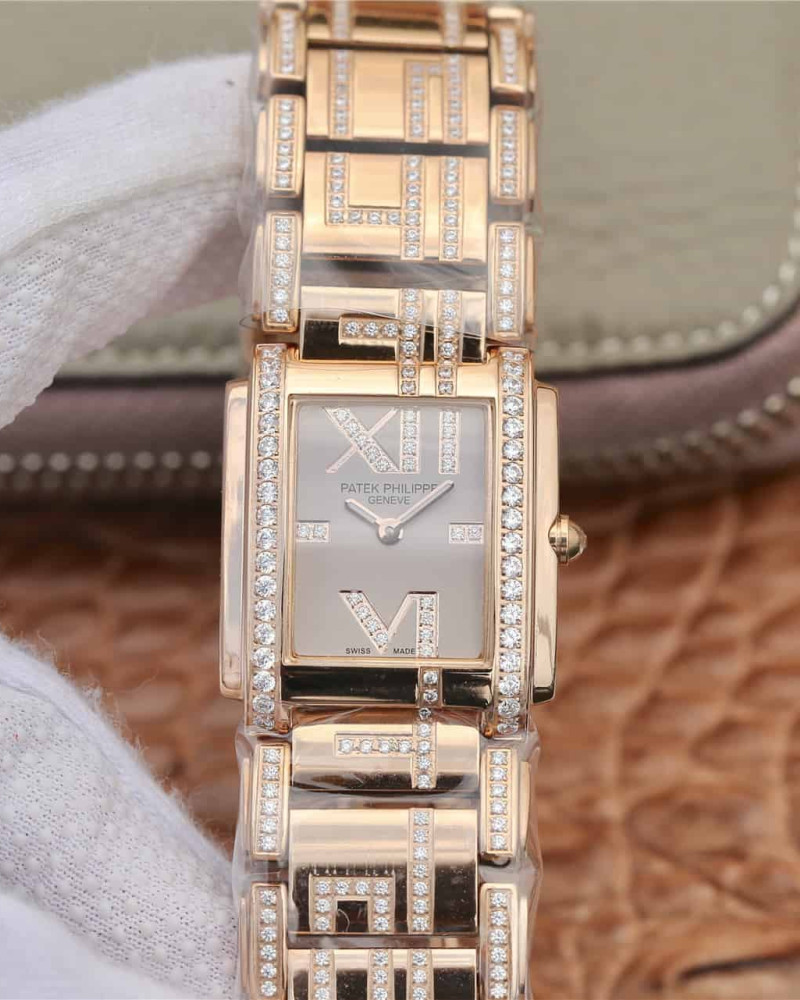 Patek Philippe Twenty~4 Grey Dial Diamond Bezel Rose Gold On Diamond-Set Rose Gold Bracelet