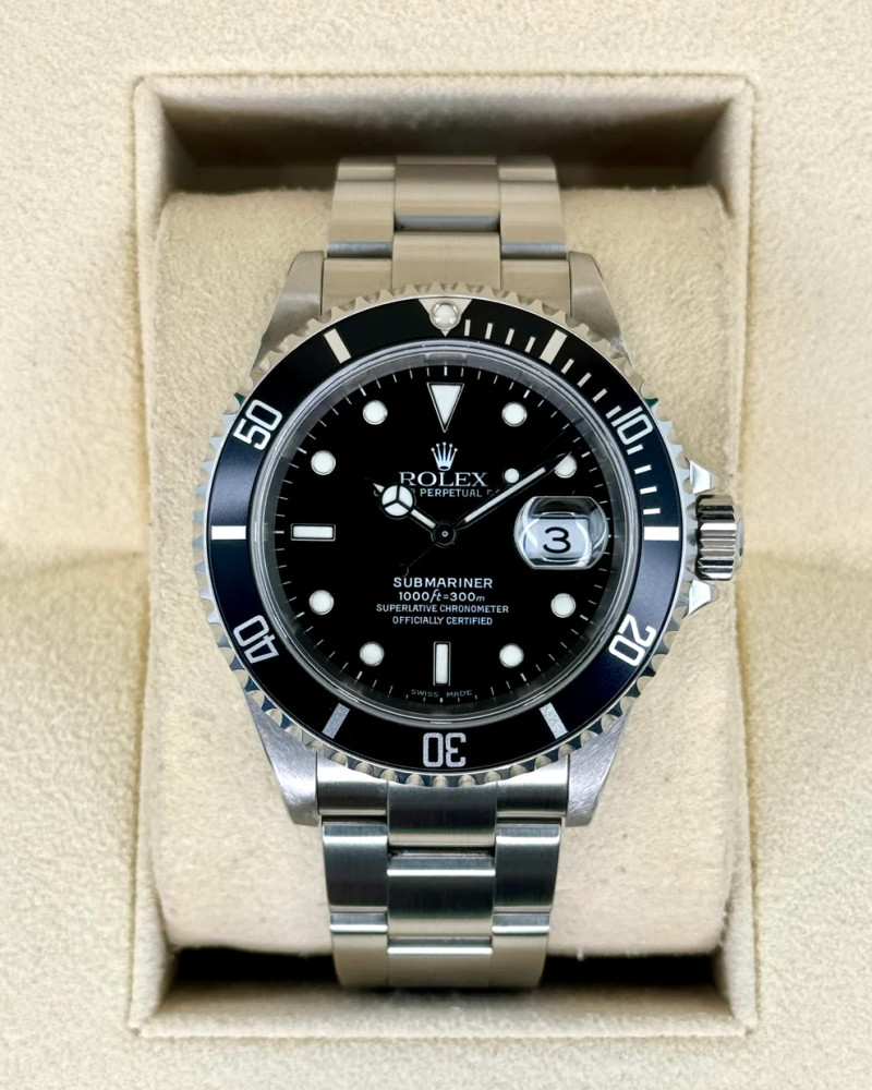 Rolex Oyster Perpetual Date Submariner Black Dial Black Bezel