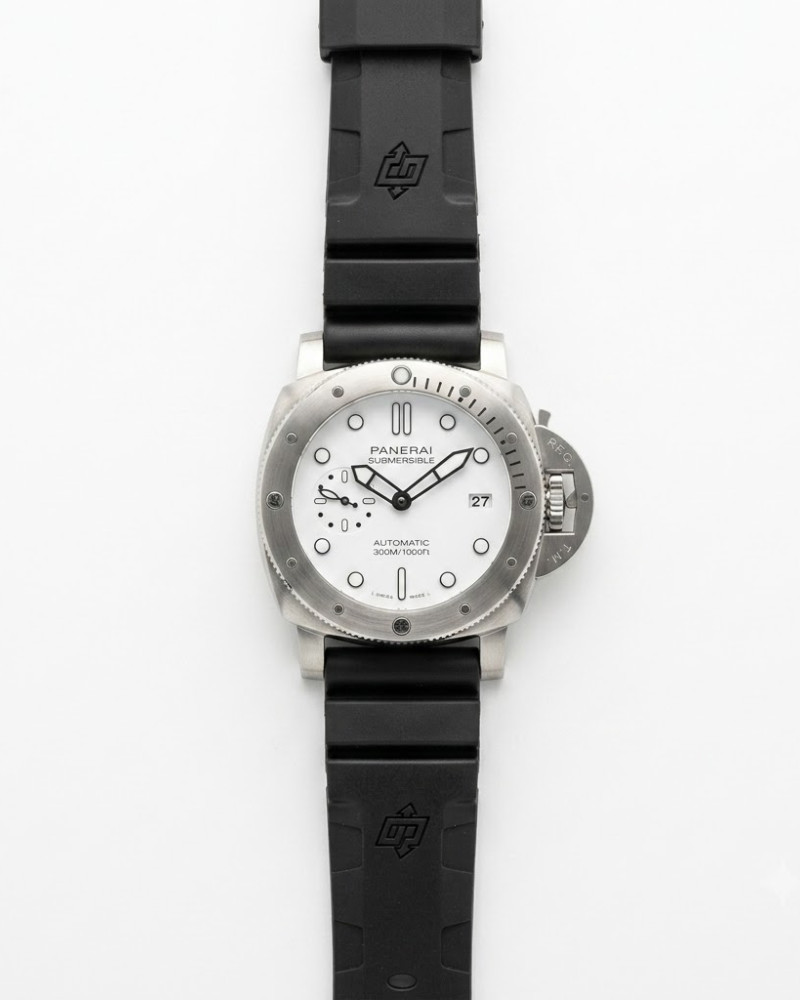 Panerai Submersible White Dial Steel Bezel On Black Rubber Strap