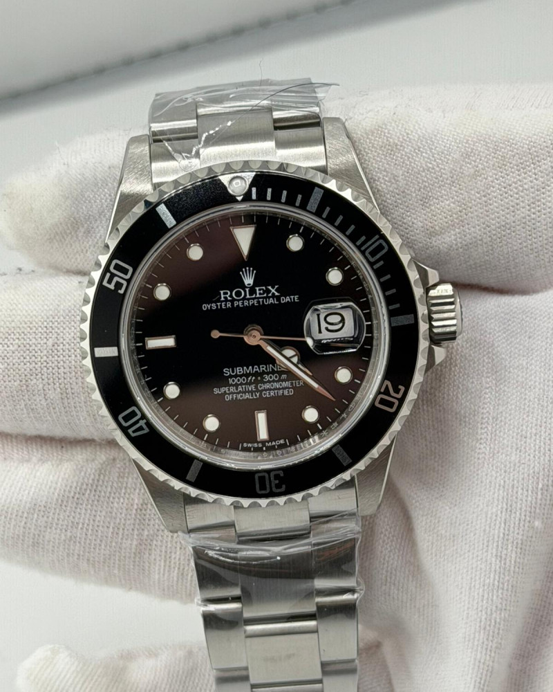 Rolex Oyster Perpetual Date Submariner Black Dial Black Bezel