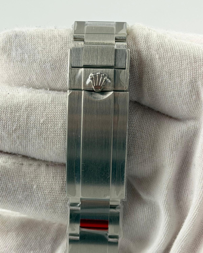 Rolex Oyster Perpetual Date Submariner Black Dial