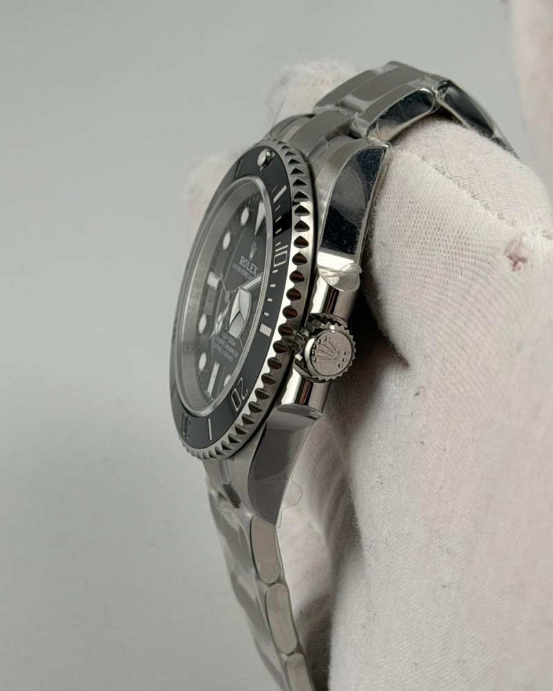Rolex Oyster Perpetual Date Submariner Black Dial