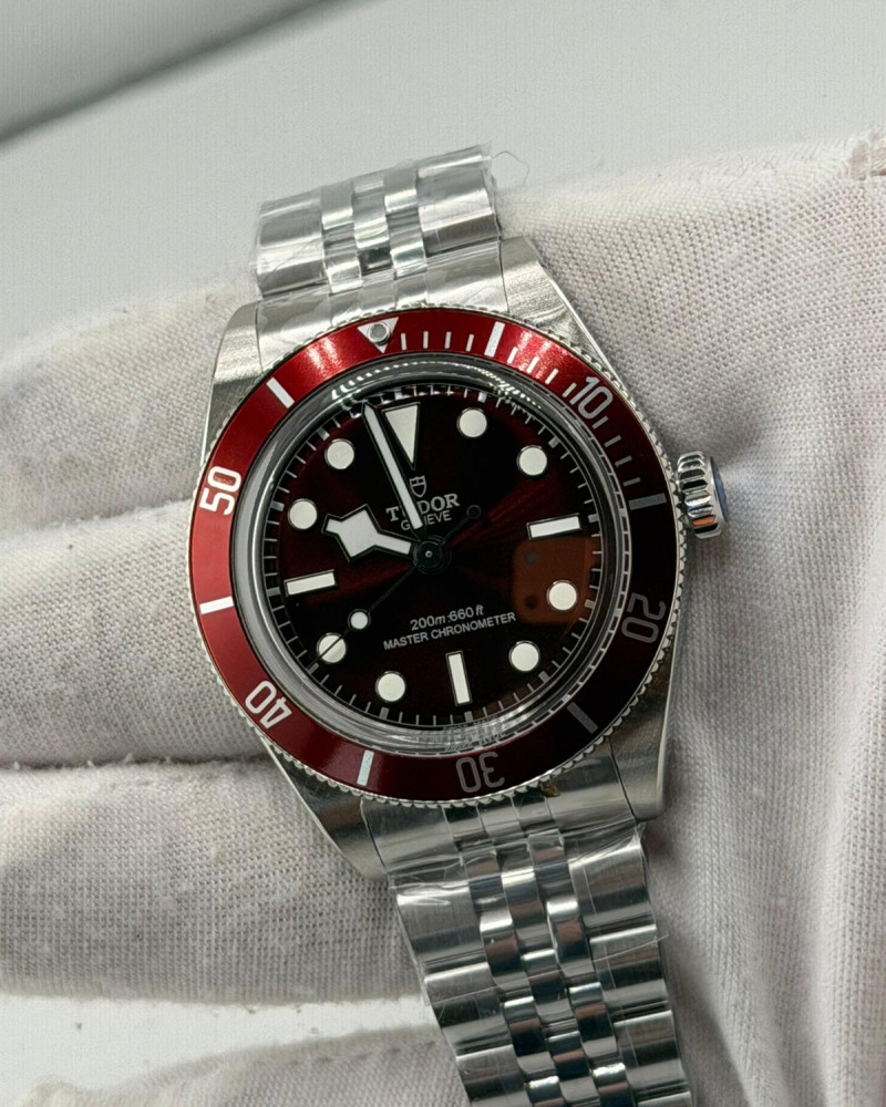 Tudor Black Bay 41 Black Dial Red Bezel On Jubilee Bracelet