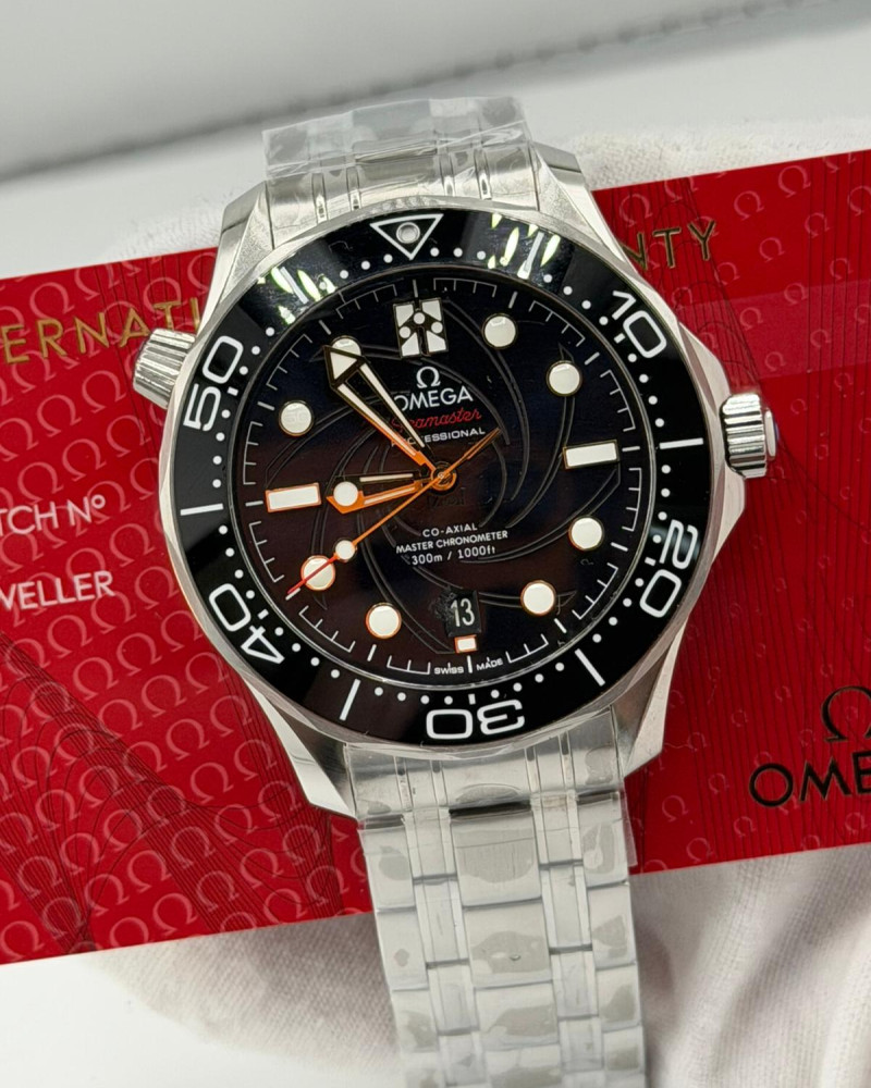 Omega Seamaster Diver 300M James Bond Edition Black Dial On Steel Bracelet