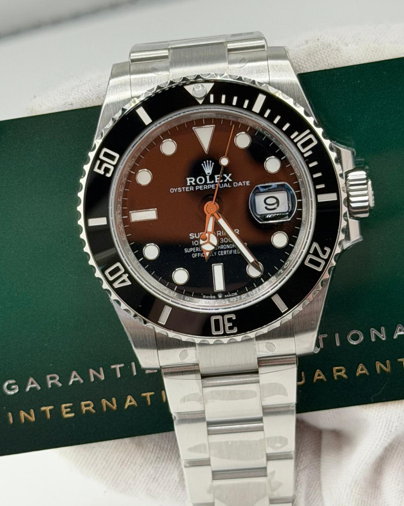 Rolex Submariner Black Dial On Steel Bracelet