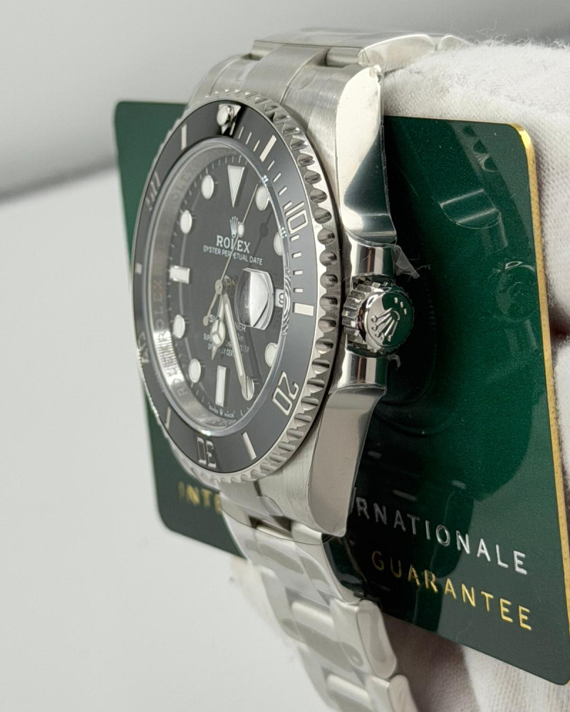 Rolex Submariner Black Dial On Steel Bracelet