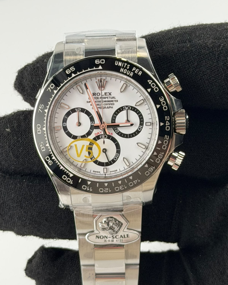 Rolex Oyster Perpetual Cosmograph Daytona White Dial Black Ceramic Bezel On Oyster Bracelet
