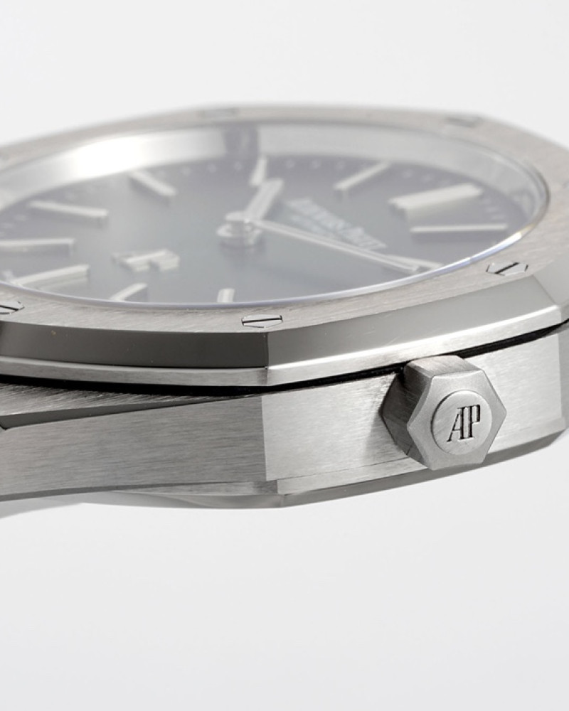 Audemars Piguet Royal Oak Jumbo Green Dial Steel Bezel On Steel Bracelet