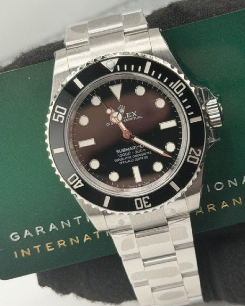 Rolex Oyster Perpetual Submariner Black Dial Black Bezel On Oyster Bracelet