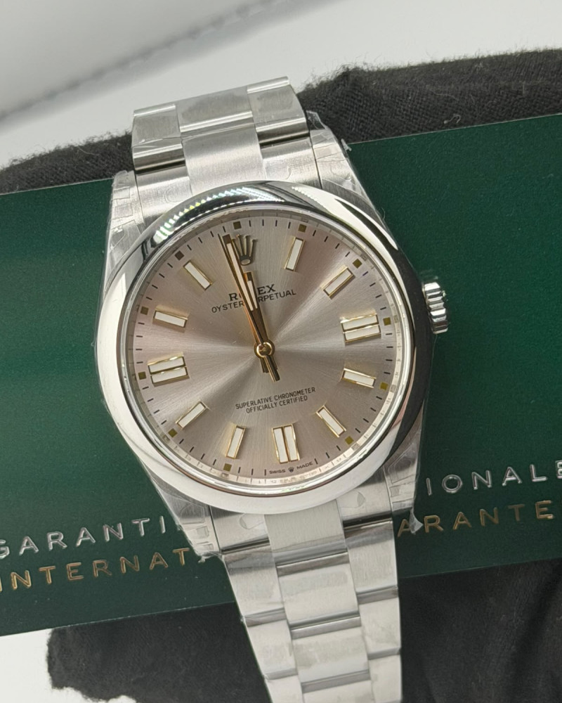 Rolex Oyster Perpetual Silver Dial Smooth Bezel On Oyster Bracelet