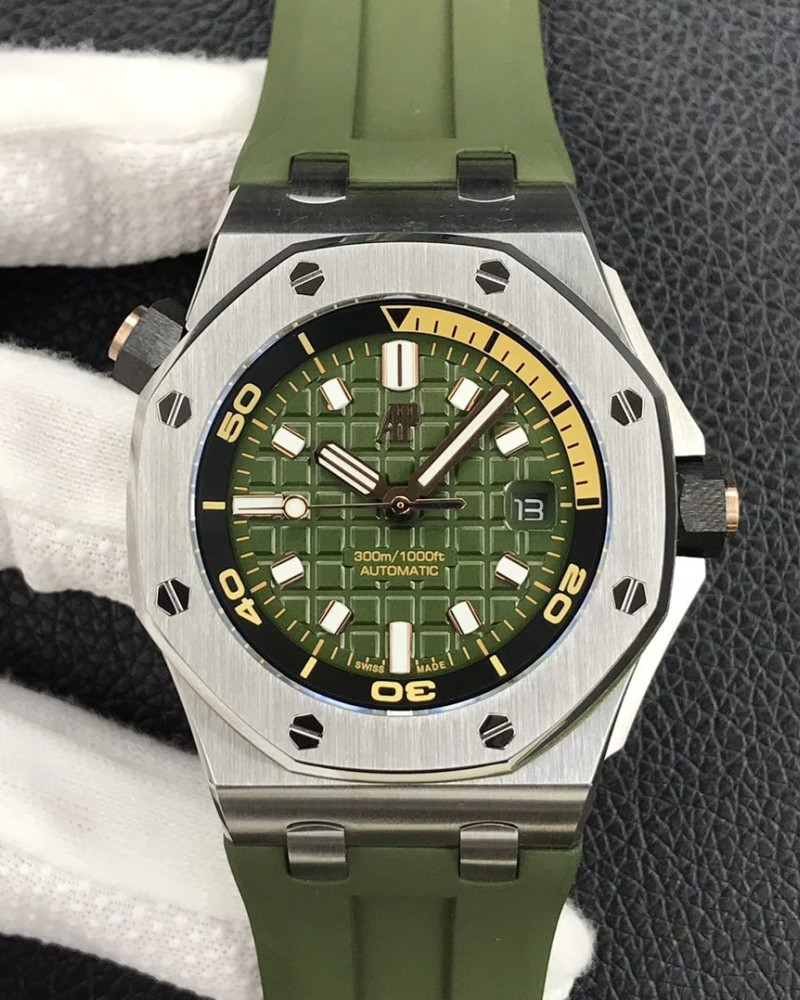 Audemars Piguet Royal Oak Offshore Diver Green Dial Steel Bezel On Green Rubber Strap