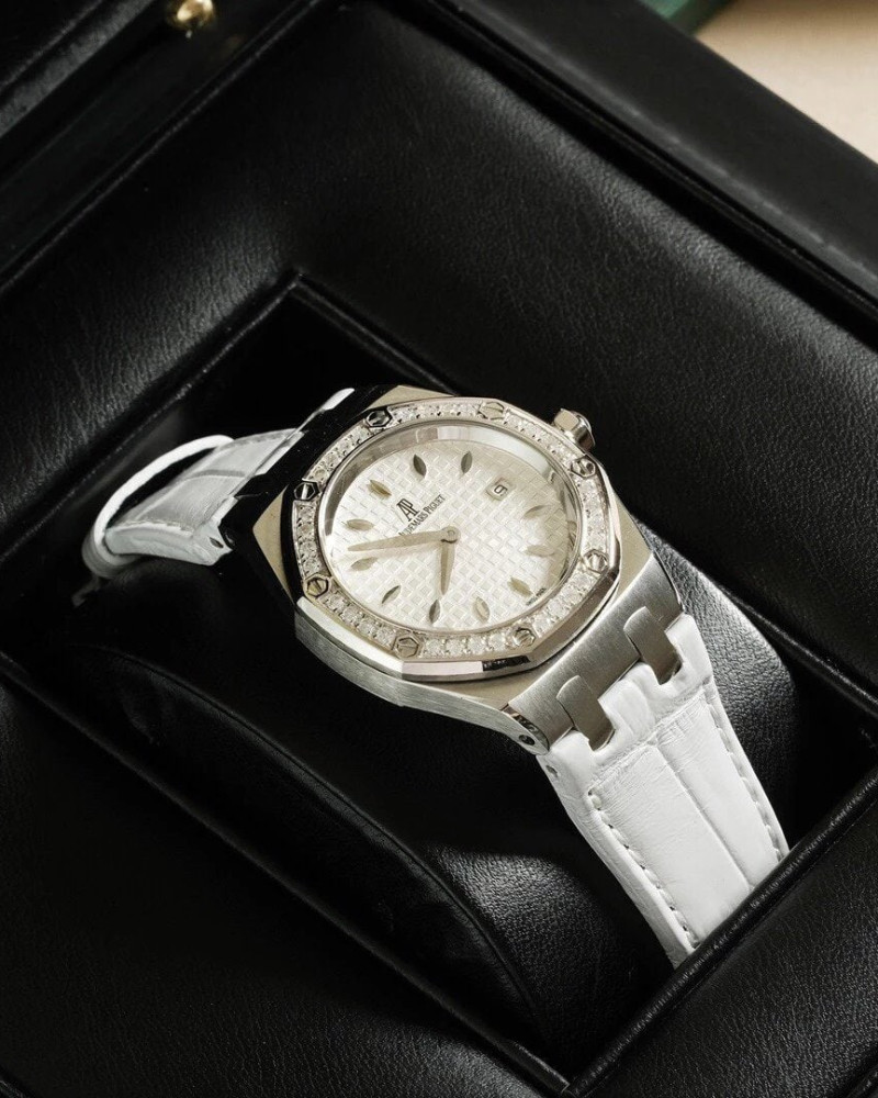 Audemars Piguet Royal Oak Lady White Dial Diamond Bezel On White Leather Strap